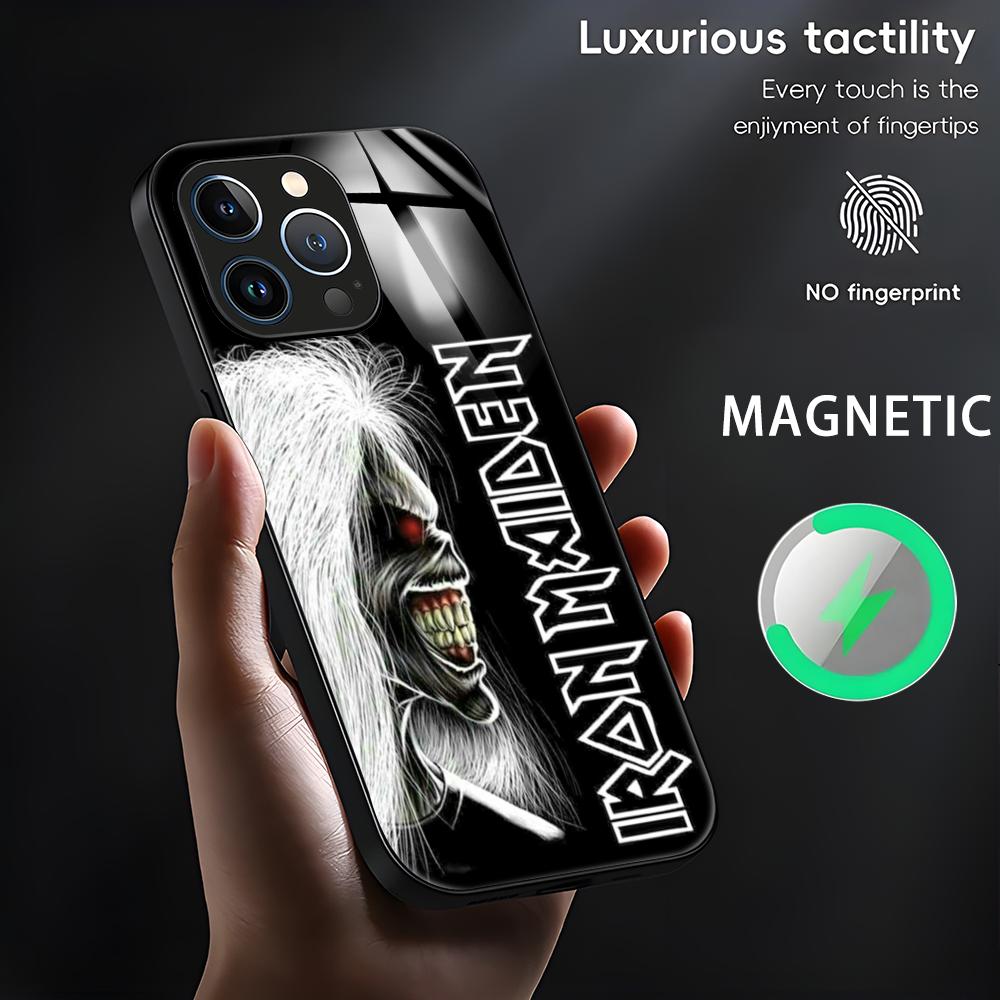 R-Run-To-The-H-Hills-Iron-M-Ma - Phone Cases That Charge Your Phone recensie en prijs